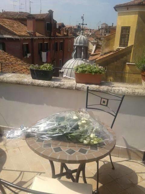 Couette-café La Terrazza Dei Miracoli *