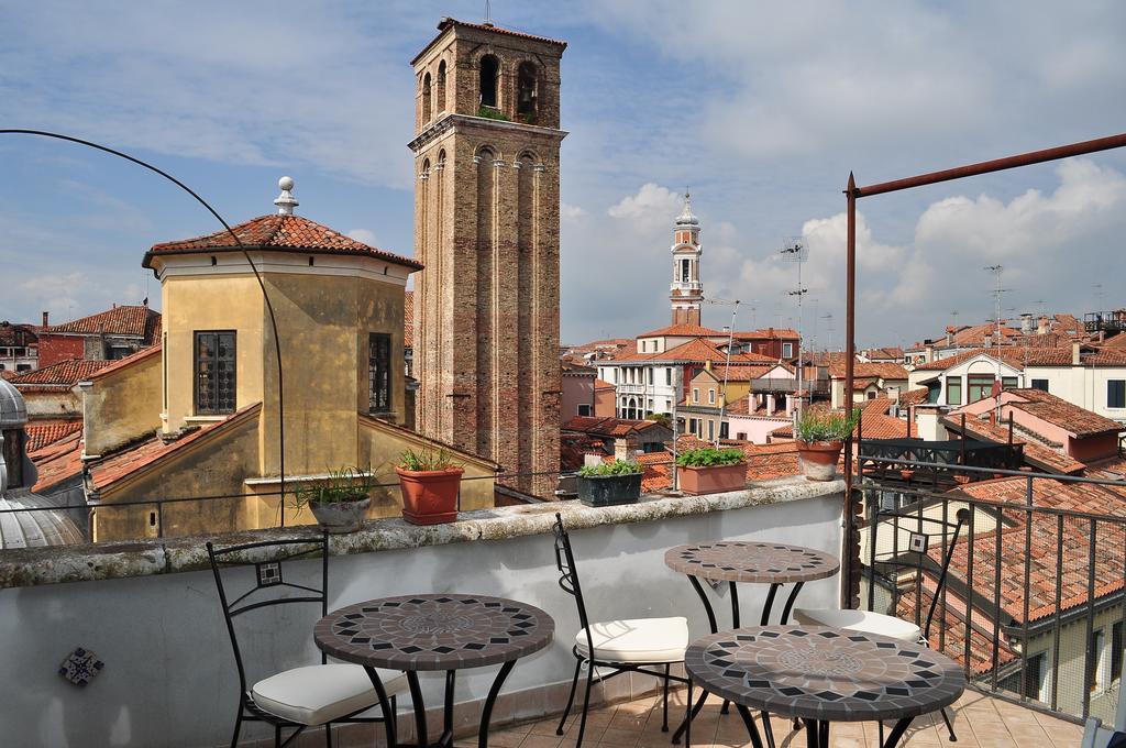 La Terrazza Dei Miracoli Couette-café *