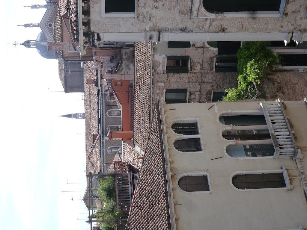 La Terrazza Dei Miracoli Couette-café Venise