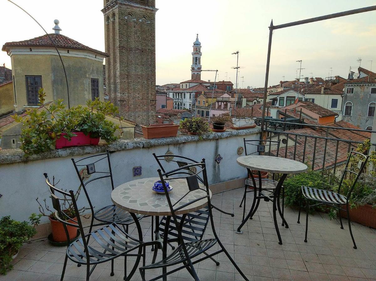 Couette-café La Terrazza Dei Miracoli *